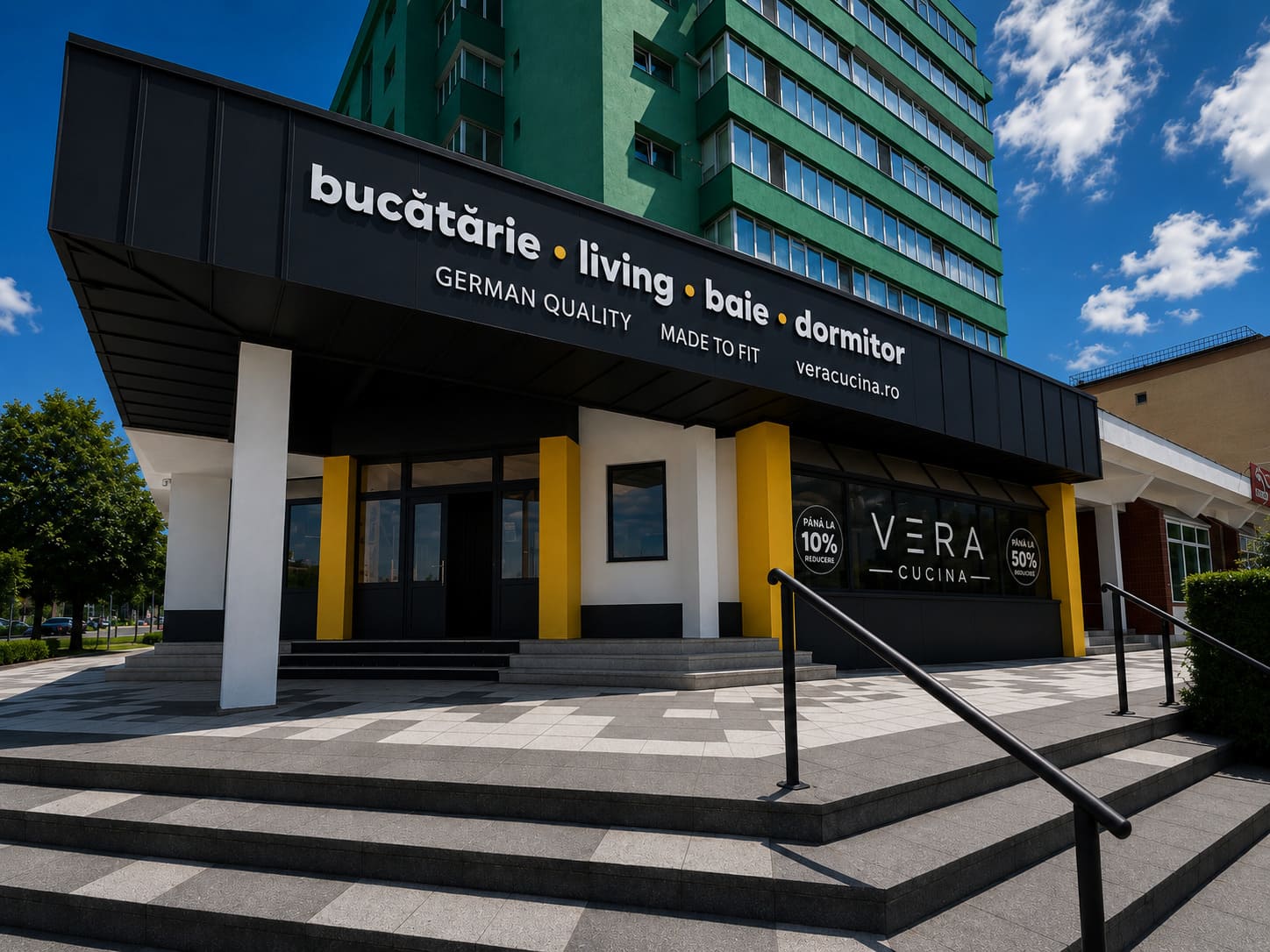 Showroom Brașov — fațadă 1